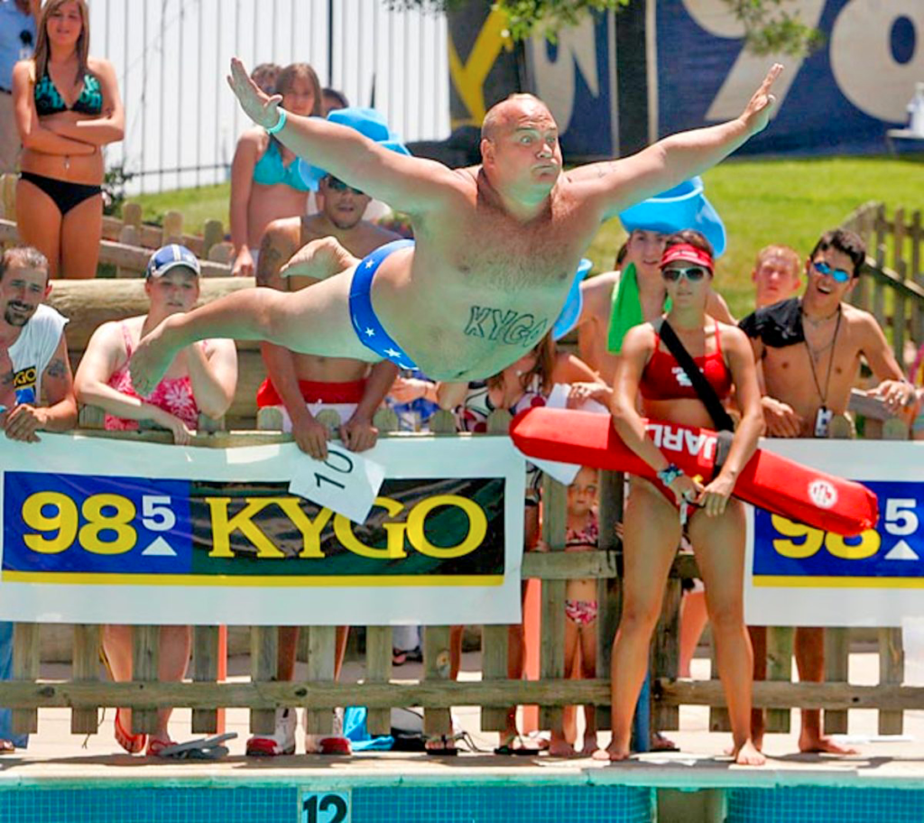 concours de plat piscine bellyflop