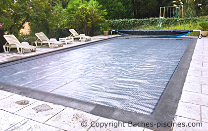 Bâche à bulles WILTEC Ronde 5m Noire Couverture de piscine solaire