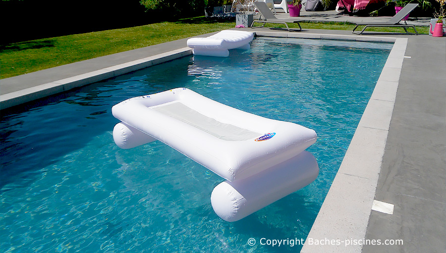 Fauteuil flottant pour piscine design et de qualité LING distribué